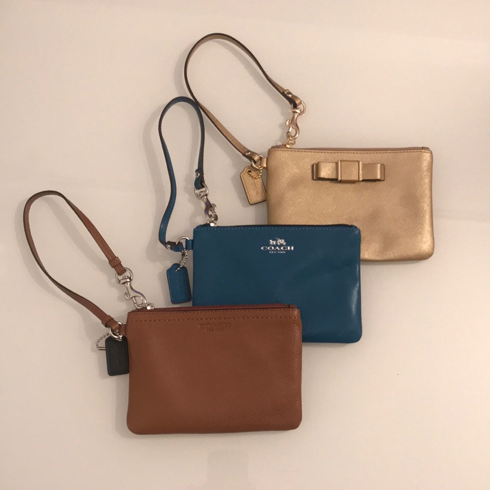 Authentic Coach Wristlets PRICE ⬇️ MOVING SALE